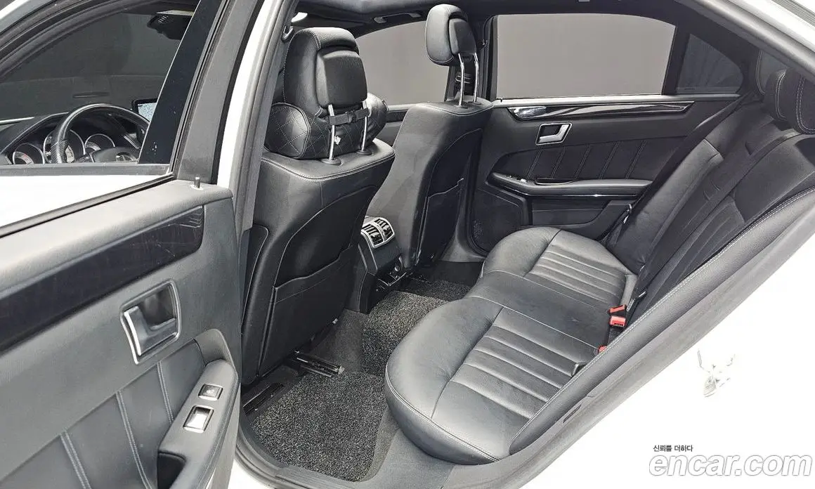 Mercedes-Benz E-Class 2015 3.5 гидро, фото 11 Mercedes-Benz E-Class 2015 3.5 гидро, фото 11