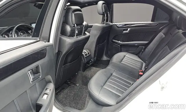 Mercedes-Benz E-Class 2015 3.5 гидро, миниатюра 11 Mercedes-Benz E-Class 2015 3.5 гидро, миниатюра 11