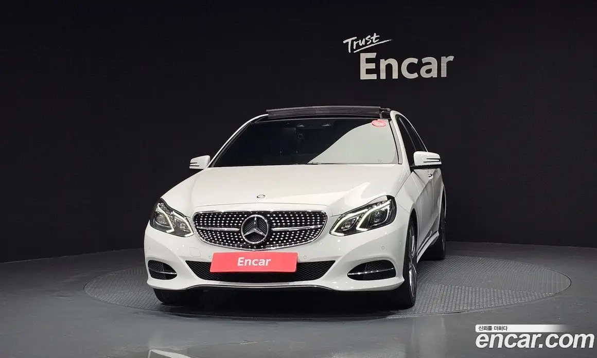 Mercedes-Benz E-Class 2015 3.5 гидро, фото 3 Mercedes-Benz E-Class 2015 3.5 гидро, фото 3