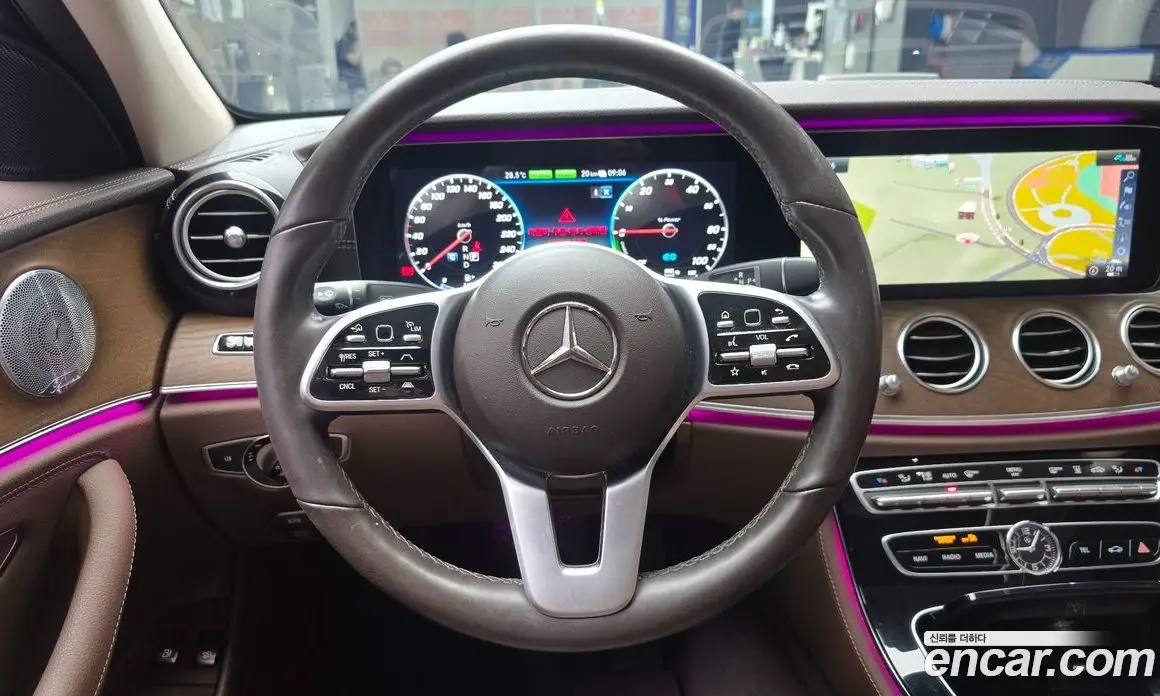 Mercedes-Benz E-Class 2020 2.0 гидро, фото 19