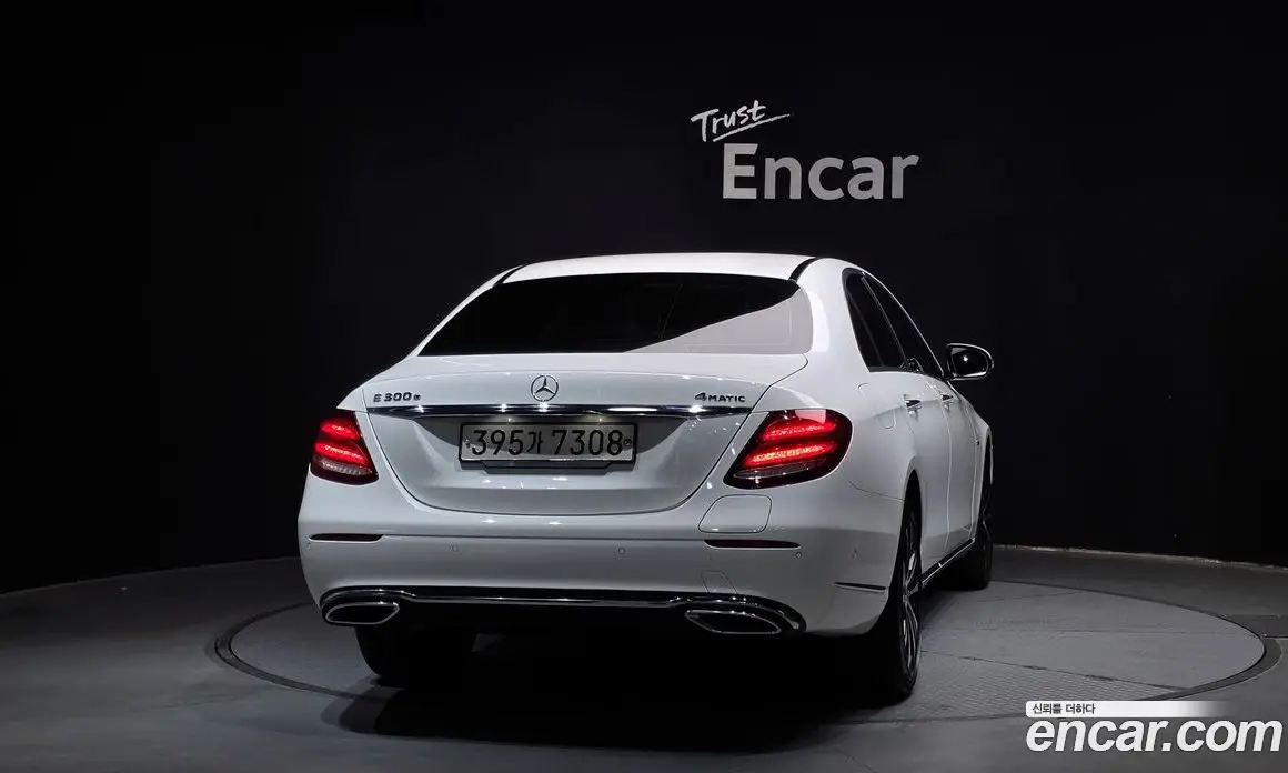 Mercedes-Benz E-Class 2020 2.0 гидро, фото 4