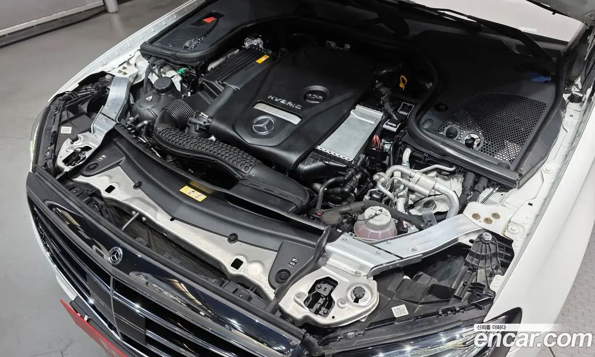 Mercedes-Benz E-Class 2020 2.0 гидро, фото 6