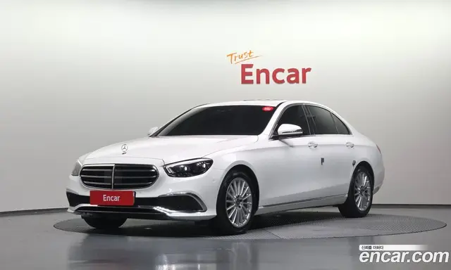 Mercedes-Benz E-Class, 2021, 64 752 км