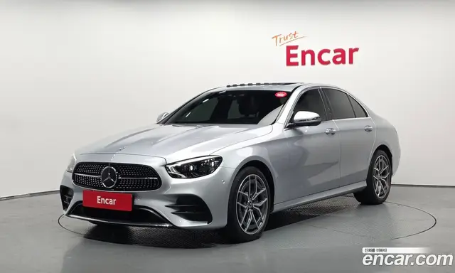 Mercedes-Benz E-Class, 2022, 33 707 км