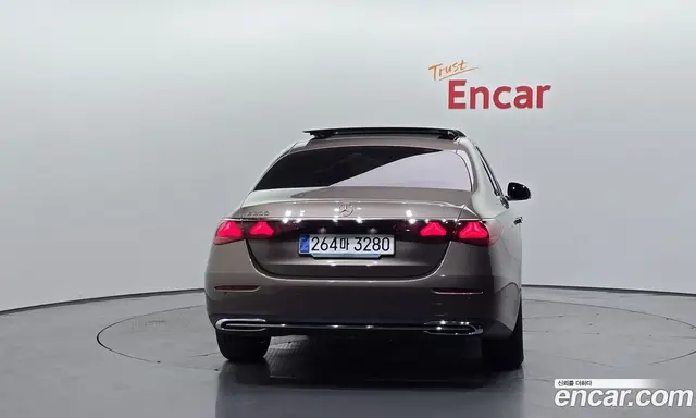 Mercedes-Benz E-Class 2025 2.0 гидро, миниатюра 4 Mercedes-Benz E-Class 2025 2.0 гидро, миниатюра 4