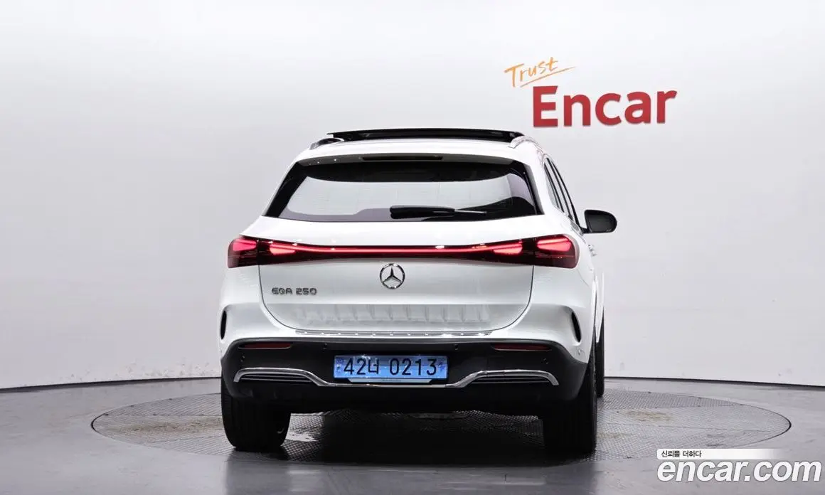 Mercedes-Benz EQA 2024 0.2 гидро, фото 4