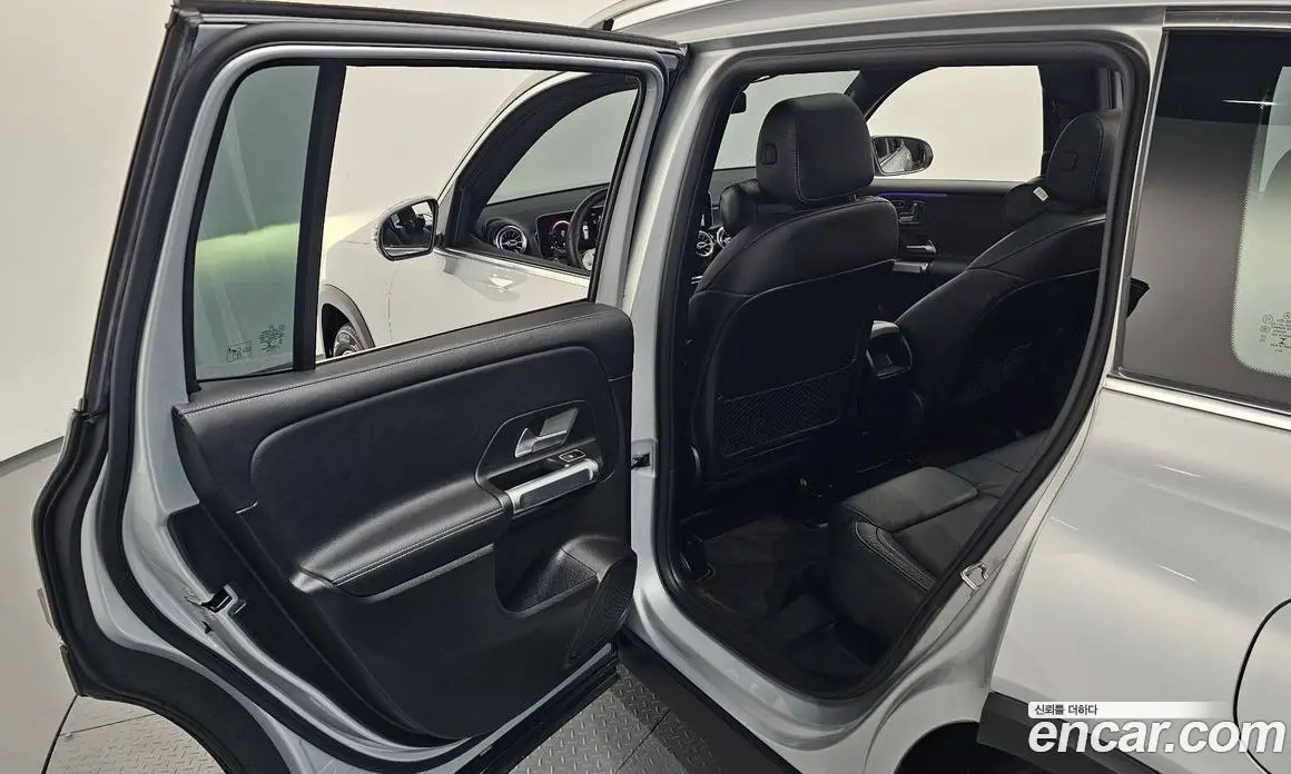 Mercedes-Benz GLB-Class 2020 2.0 гидро, фото 25 Mercedes-Benz GLB-Class 2020 2.0 гидро, фото 25