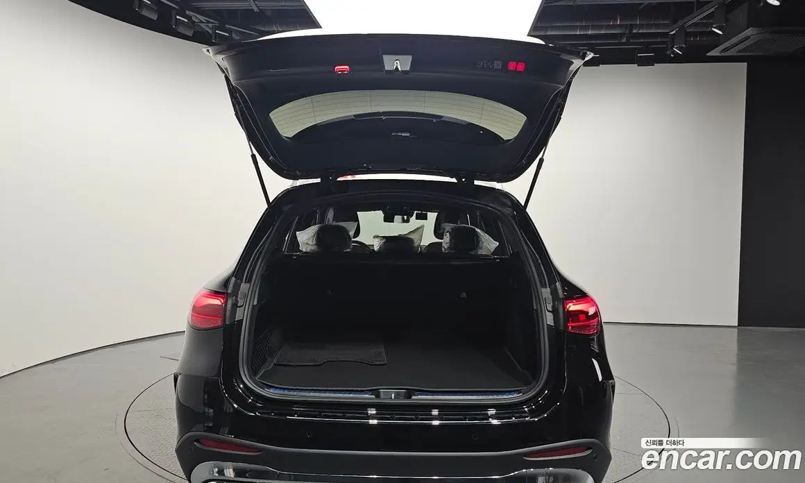 Mercedes-Benz GLC-Class 2025 2.0 гидро, фото 26