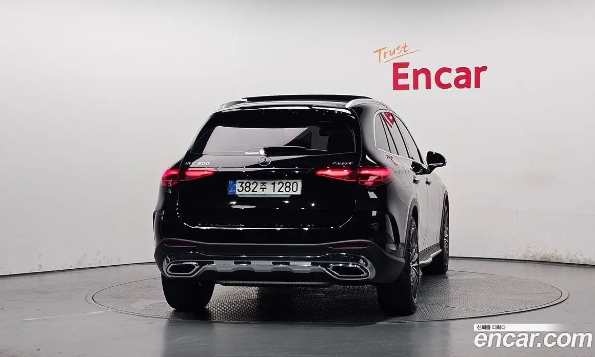 Mercedes-Benz GLC-Class 2025 2.0 гидро, фото 4