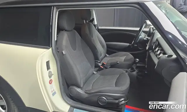 Mini Cooper 2010 1.6 автомат (гидро), миниатюра 12