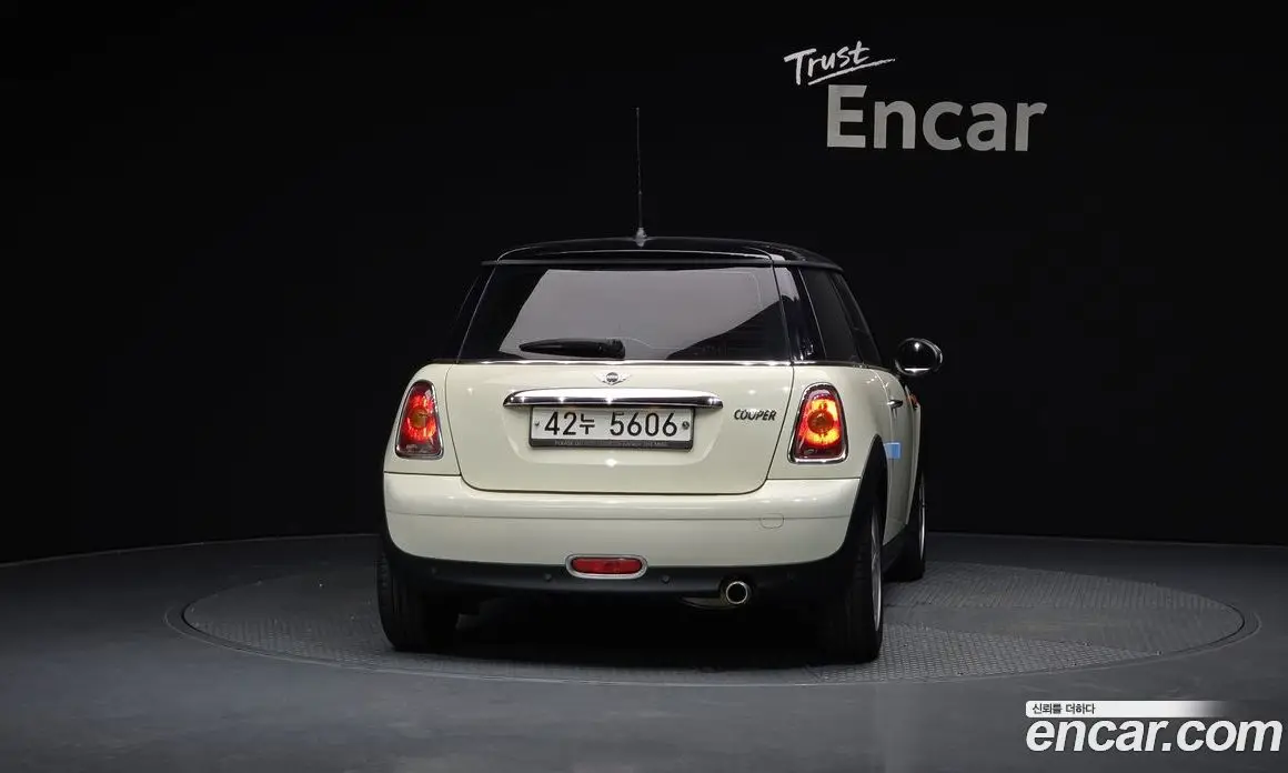 Mini Cooper 2010 1.6 автомат (гидро), фото 4
