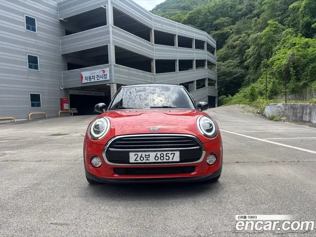 Mini Cooper 2019 1.5 автомат (гидро), миниатюра 3