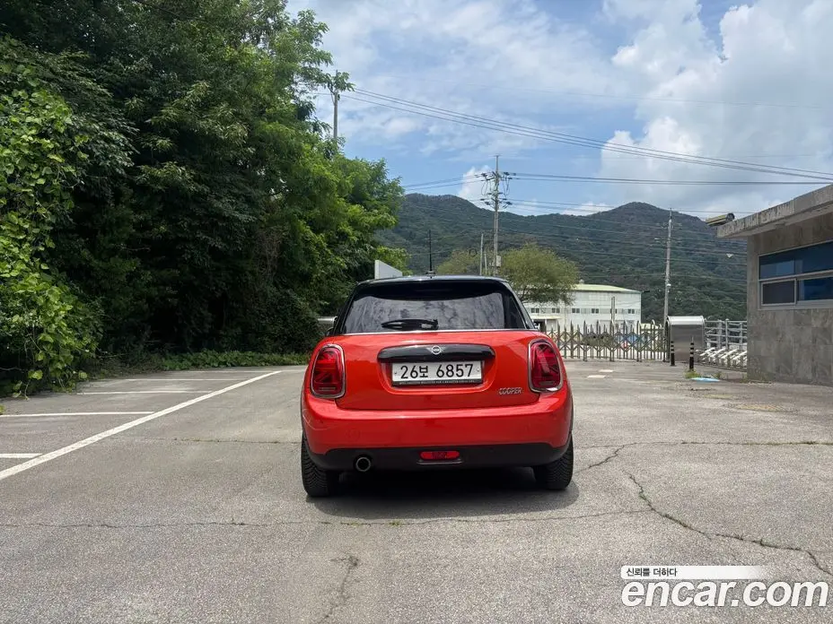 Mini Cooper 2019 1.5 автомат (гидро), фото 4