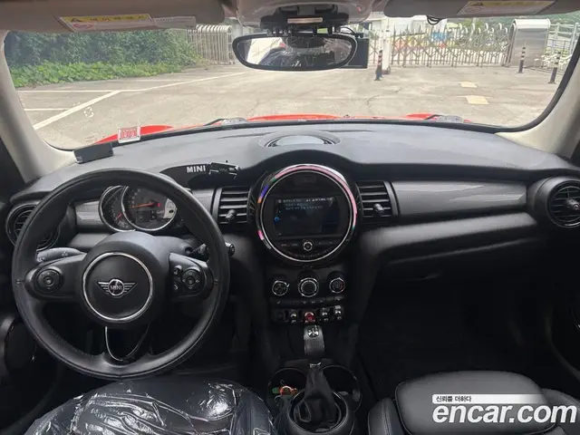Mini Cooper 2019 1.5 автомат (гидро), миниатюра 7