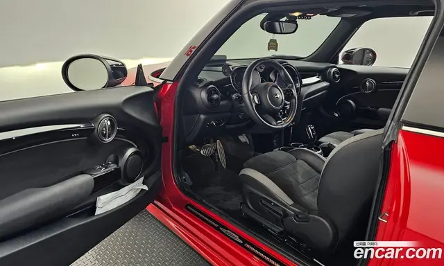 Mini Cooper 2022 2.0 автомат (гидро), миниатюра 10