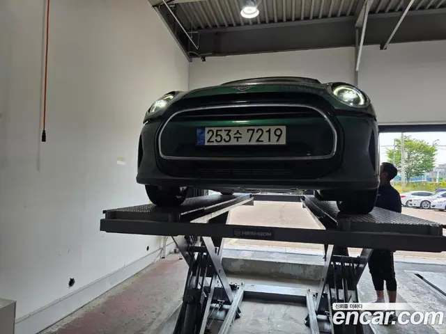 Mini Cooper, 2022, 22 154 км