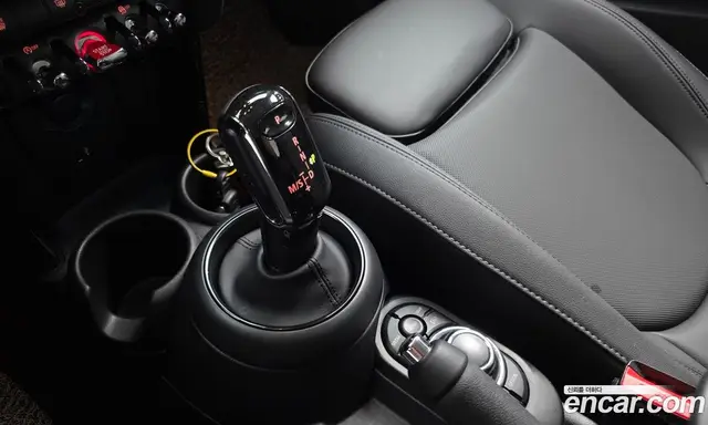 Mini Cooper 2023 1.5 автомат (гидро), миниатюра 11