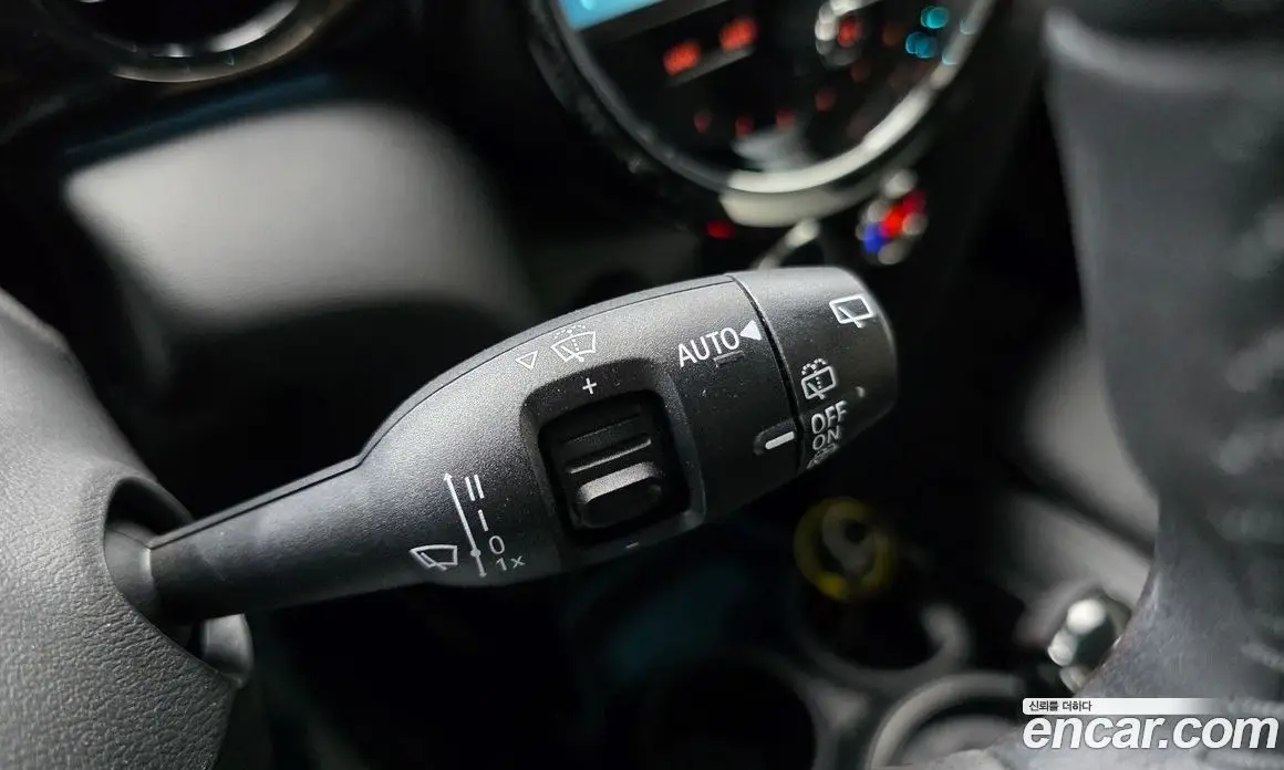 Mini Cooper 2023 1.5 автомат (гидро), фото 25