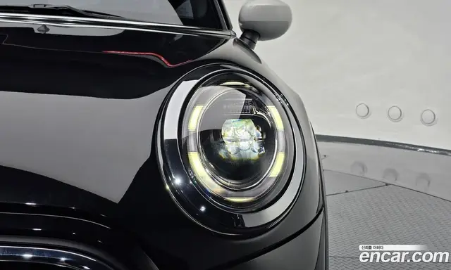 Mini Cooper 2023 1.5 автомат (гидро), миниатюра 7