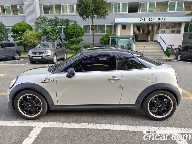 Mini Coupe 2012 1.6 автомат (гидро), миниатюра 2