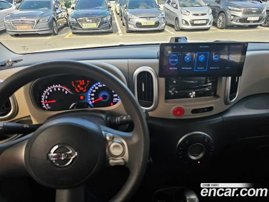 Nissan Cube 2013 1.8 автомат (гидро), фото 6 Nissan Cube 2013 1.8 автомат (гидро), фото 6