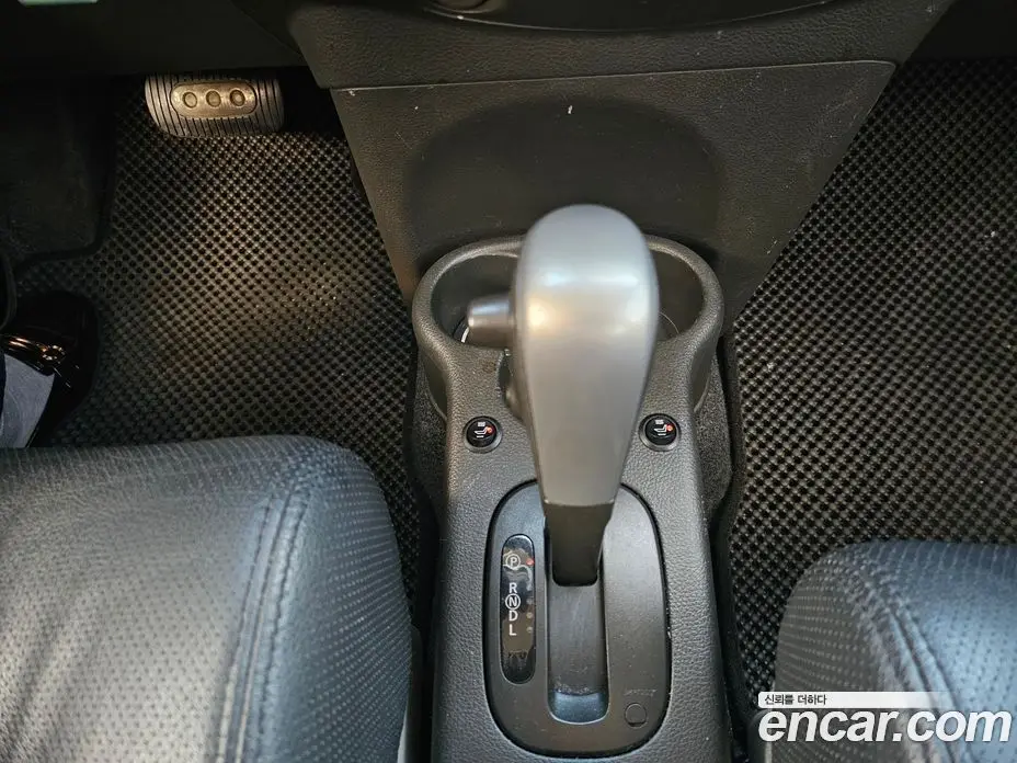 Nissan Cube 2013 1.8 автомат (гидро), фото 8 Nissan Cube 2013 1.8 автомат (гидро), фото 8