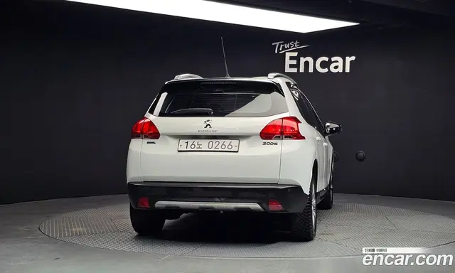 Peugeot 2008 2016 1.6 автомат (гидро), миниатюра 4