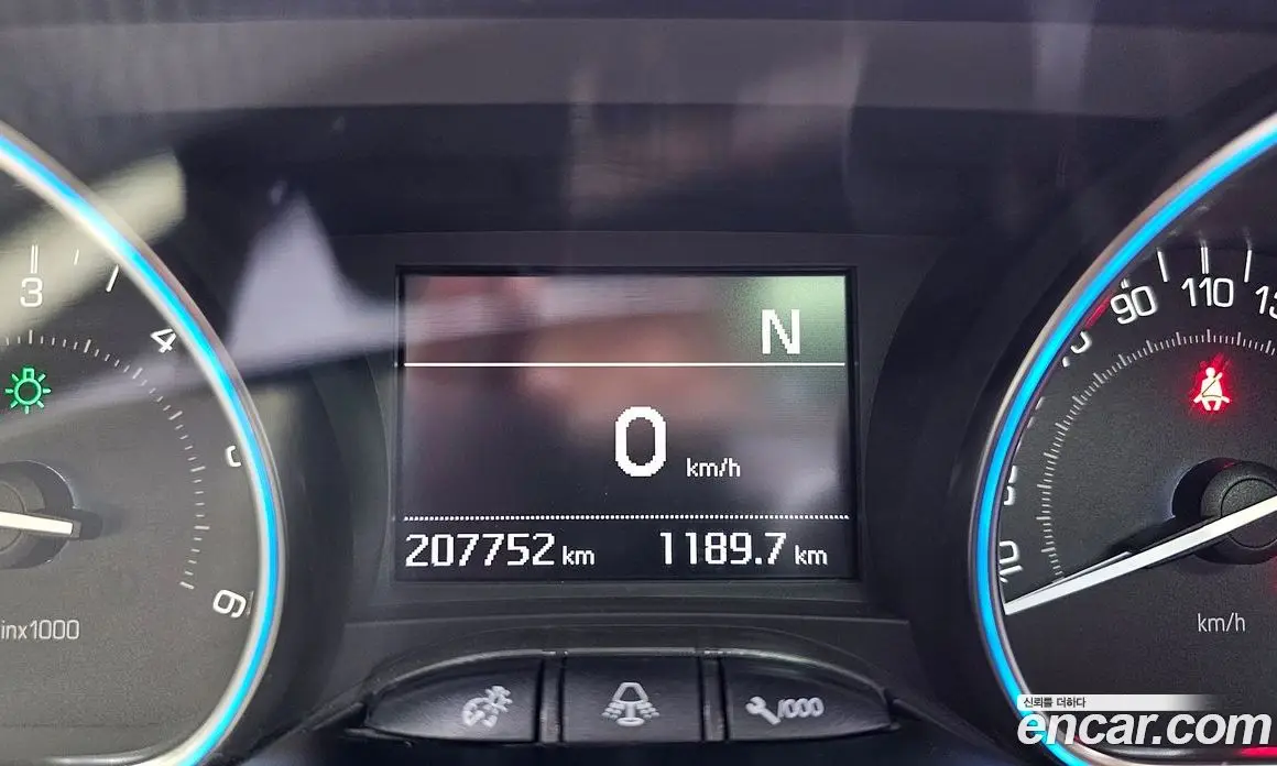 Peugeot 2008 2016 1.6 автомат (гидро), фото 8