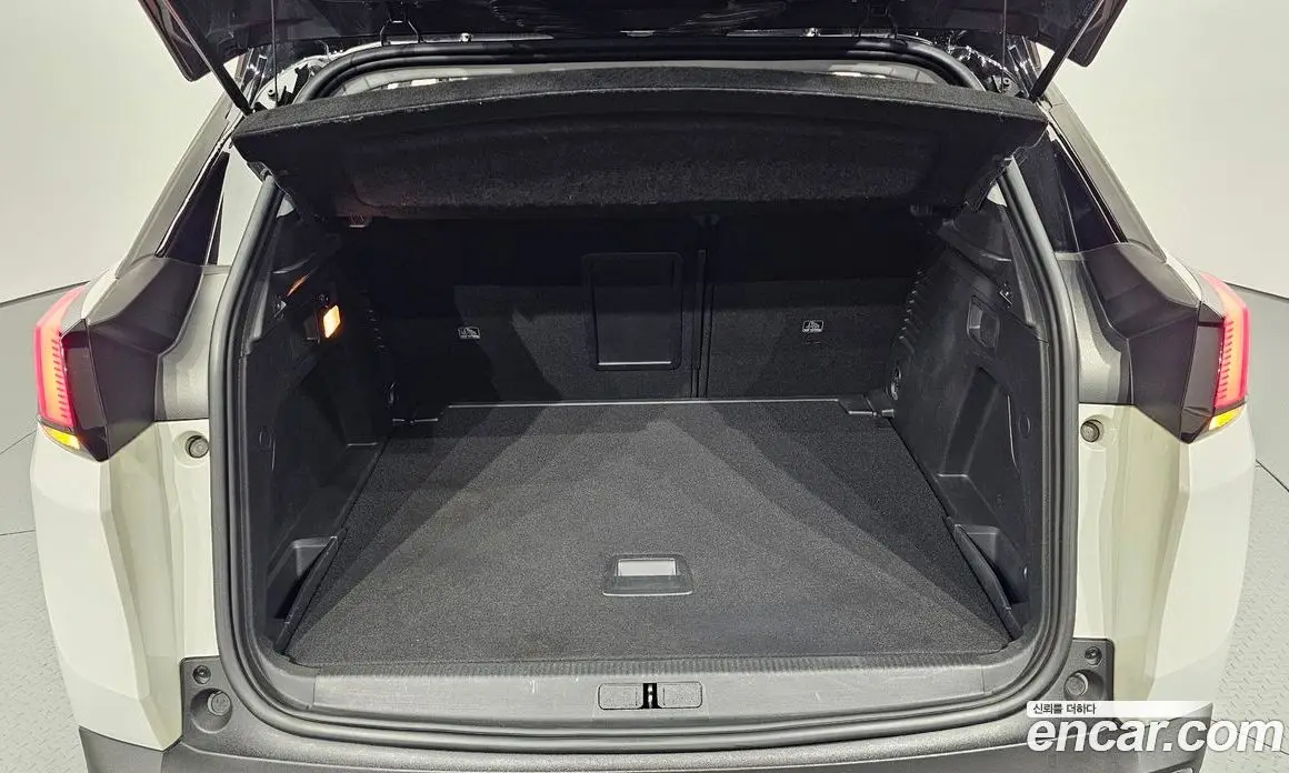 Peugeot 3008 2020 1.5 автомат (гидро), фото 26