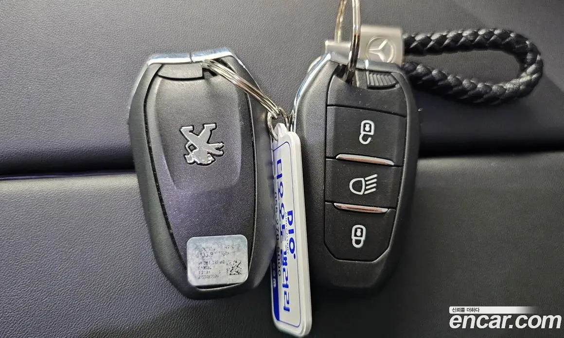 Peugeot 3008 2020 1.5 автомат (гидро), фото 30