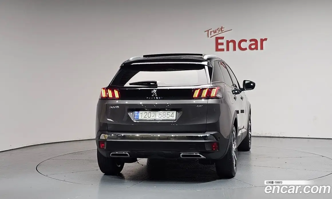 Peugeot 3008 2022 1.2 автомат (гидро), фото 3