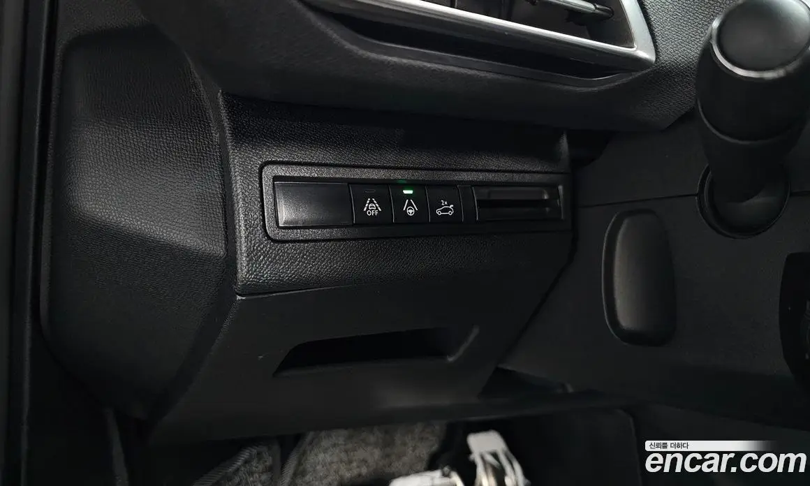 Peugeot 3008 2022 1.2 автомат (гидро), фото 21
