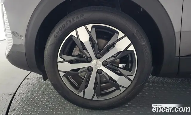 Peugeot 3008 2022 1.2 автомат (гидро), миниатюра 4