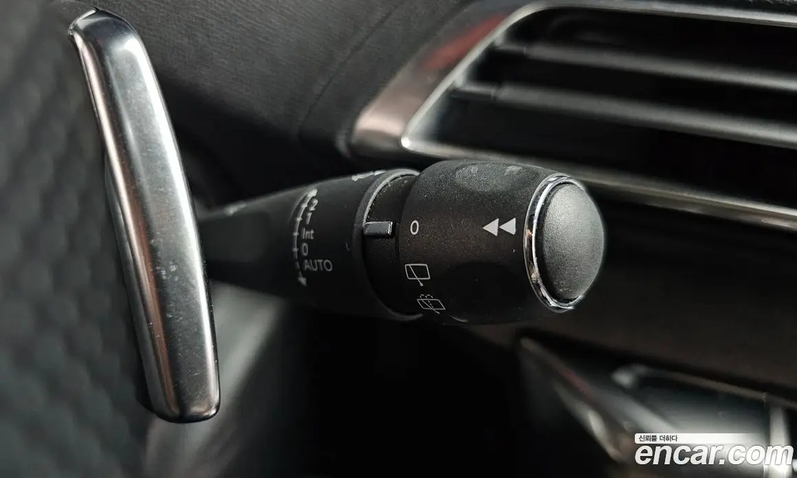 Peugeot 3008 2022 1.2 автомат (гидро), фото 35