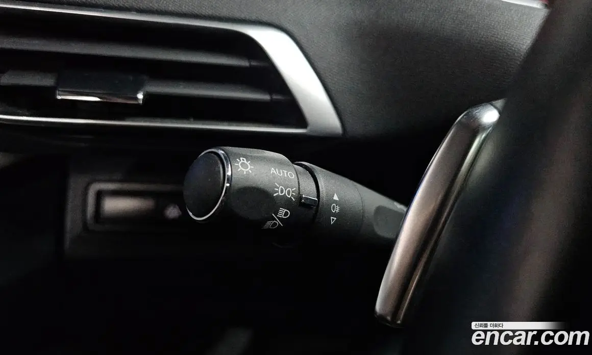 Peugeot 3008 2022 1.2 автомат (гидро), фото 36