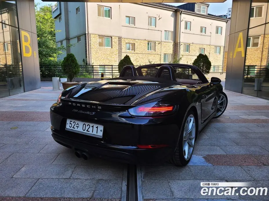 Porsche 718 2016 2.5 автомат (гидро), фото 3