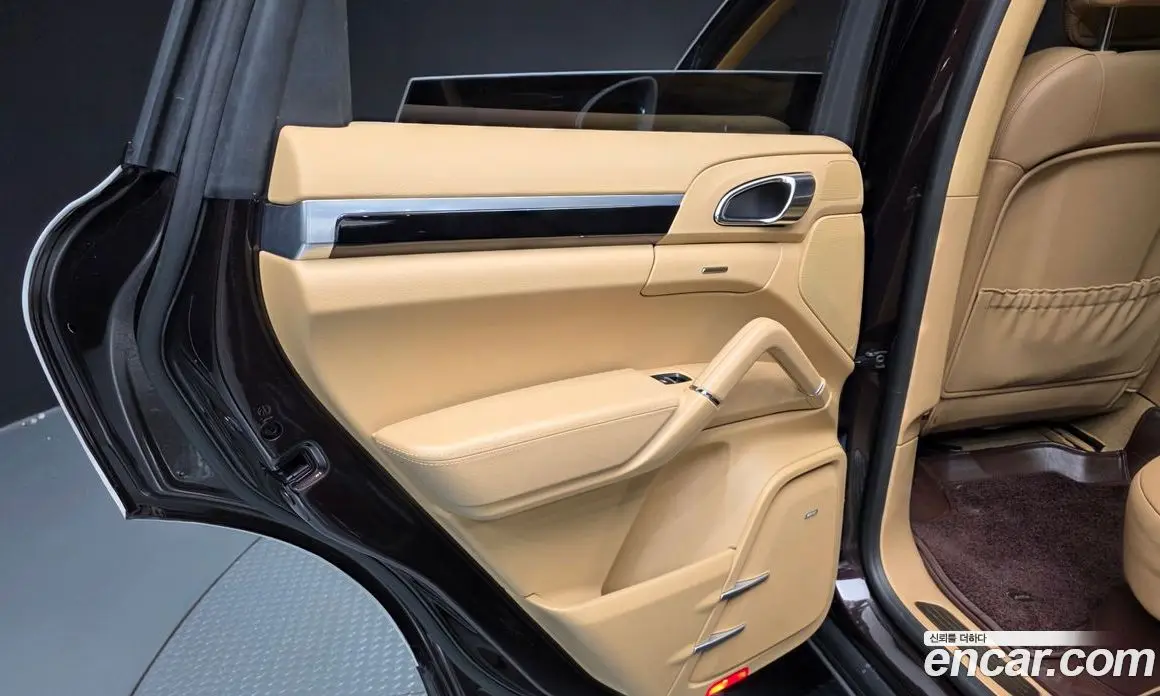 Porsche Cayenne 2017 3.0 автомат (гидро), фото 15