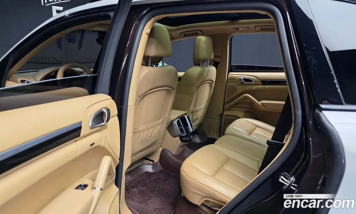 Porsche Cayenne 2017 3.0 автомат (гидро), фото 16