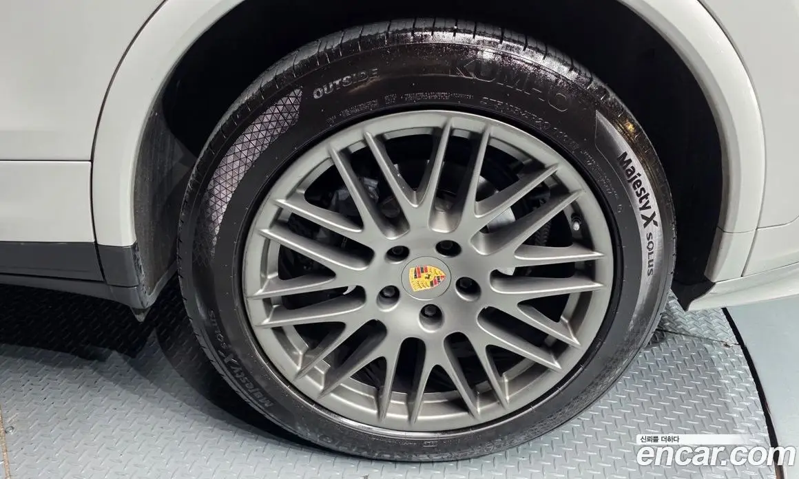 Porsche Cayenne 2017 3.0 автомат (гидро), фото 7