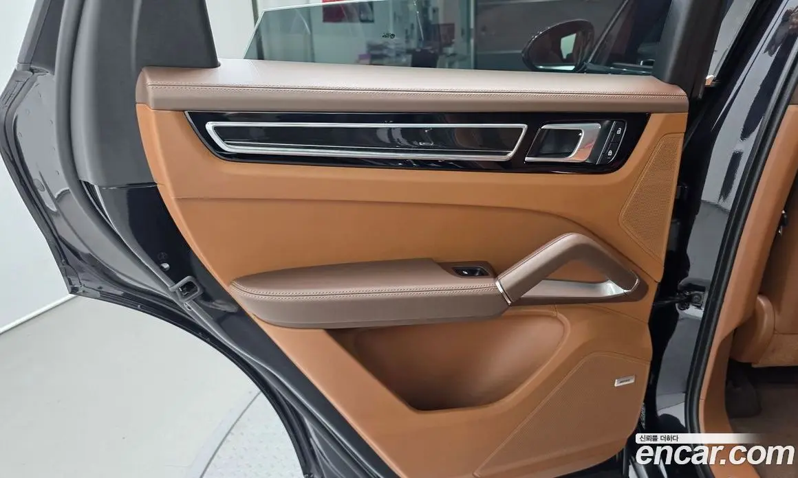 Porsche Cayenne 2022 4.0 автомат (гидро), фото 15