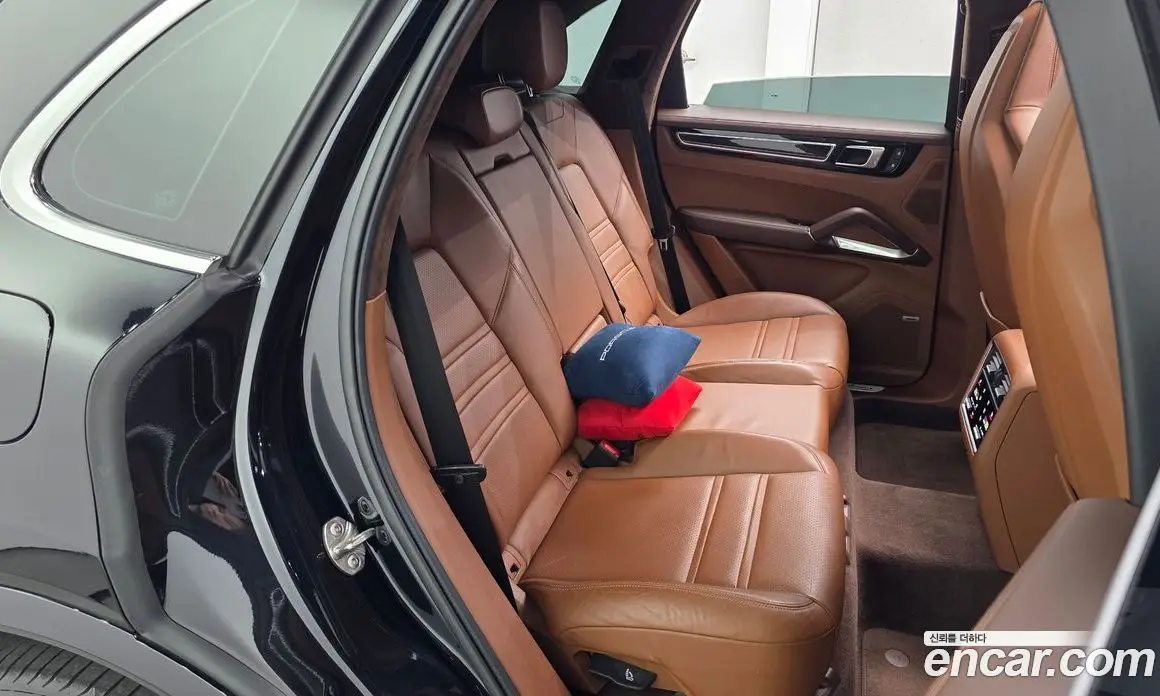 Porsche Cayenne 2022 4.0 автомат (гидро), фото 17