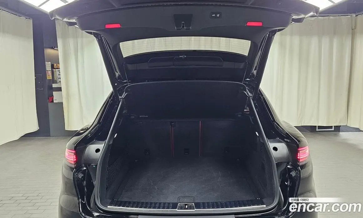 Porsche Cayenne 2023 3.0 автомат (гидро), фото 20