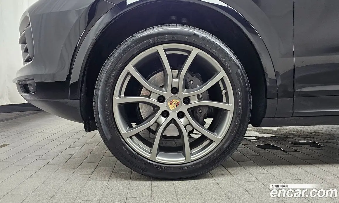 Porsche Cayenne 2023 3.0 автомат (гидро), фото 5