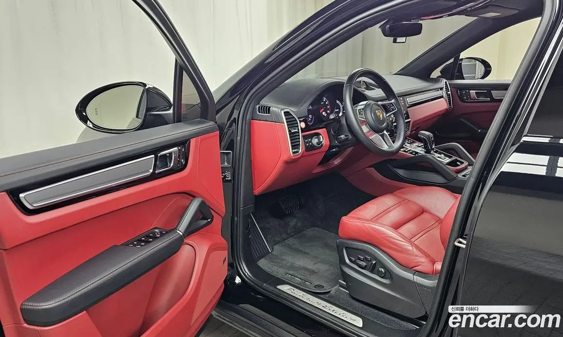Porsche Cayenne 2023 3.0 автомат (гидро), фото 10