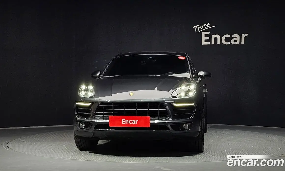 Porsche Macan 2018 2.0 автомат (гидро), фото 3