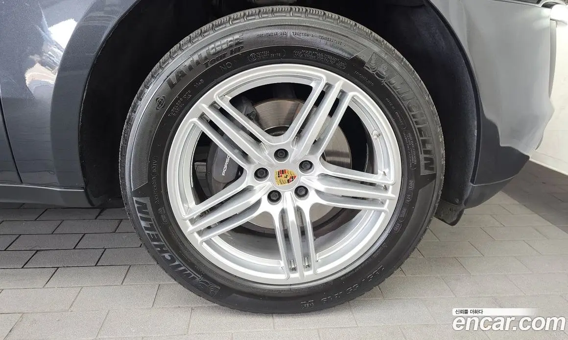 Porsche Macan 2018 2.0 автомат (гидро), фото 7