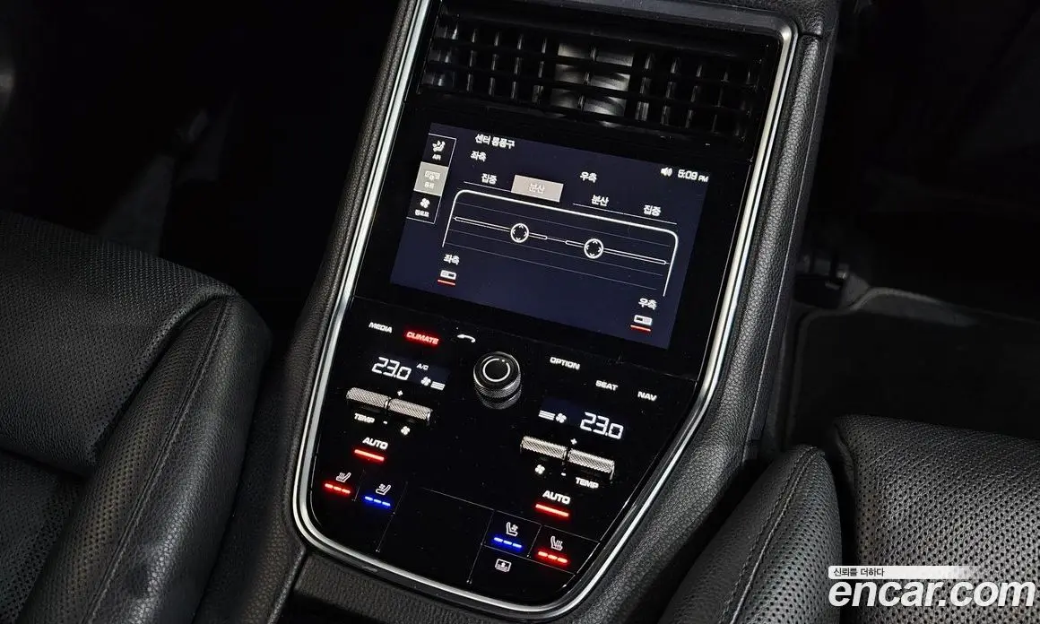 Porsche Panamera 2017 2.9 автомат (гидро), фото 28