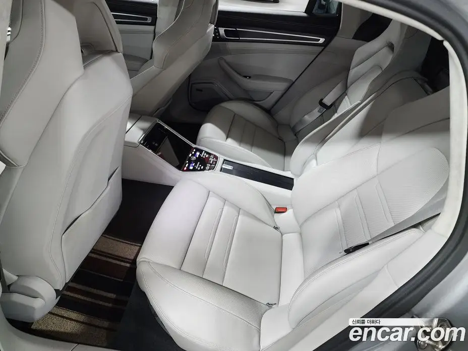 Porsche Panamera 2021 4.0 автомат (гидро), фото 10