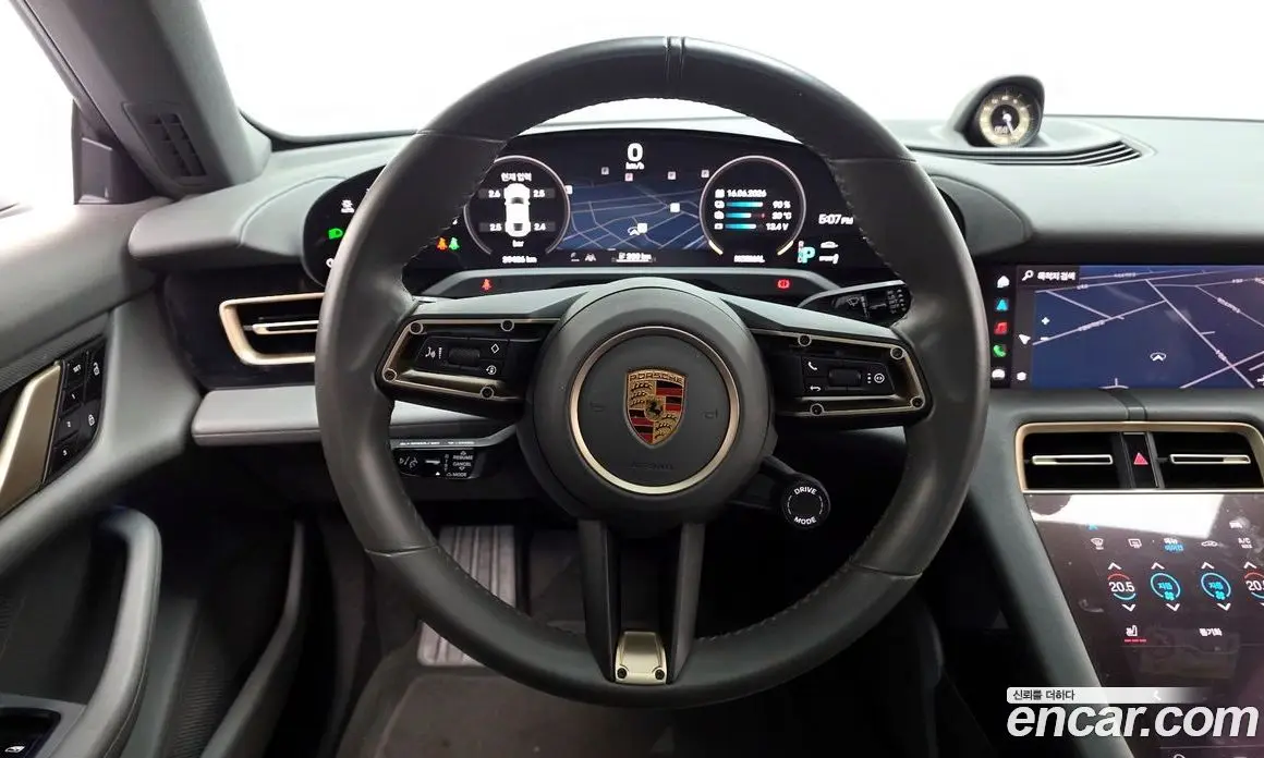 Porsche Taycan 2021 0.1 автомат (гидро), фото 13