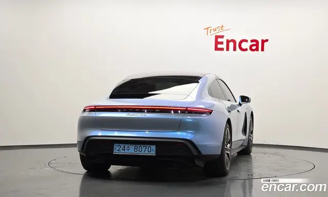 Porsche Taycan 2021 0.1 автомат (гидро), миниатюра 4